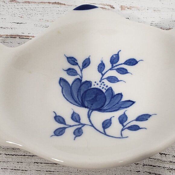 Pair of Andrea by Sadek Tea Bag Tidy Holders Williamsburg Floral Blue in Bloom - Picture 2 of 3